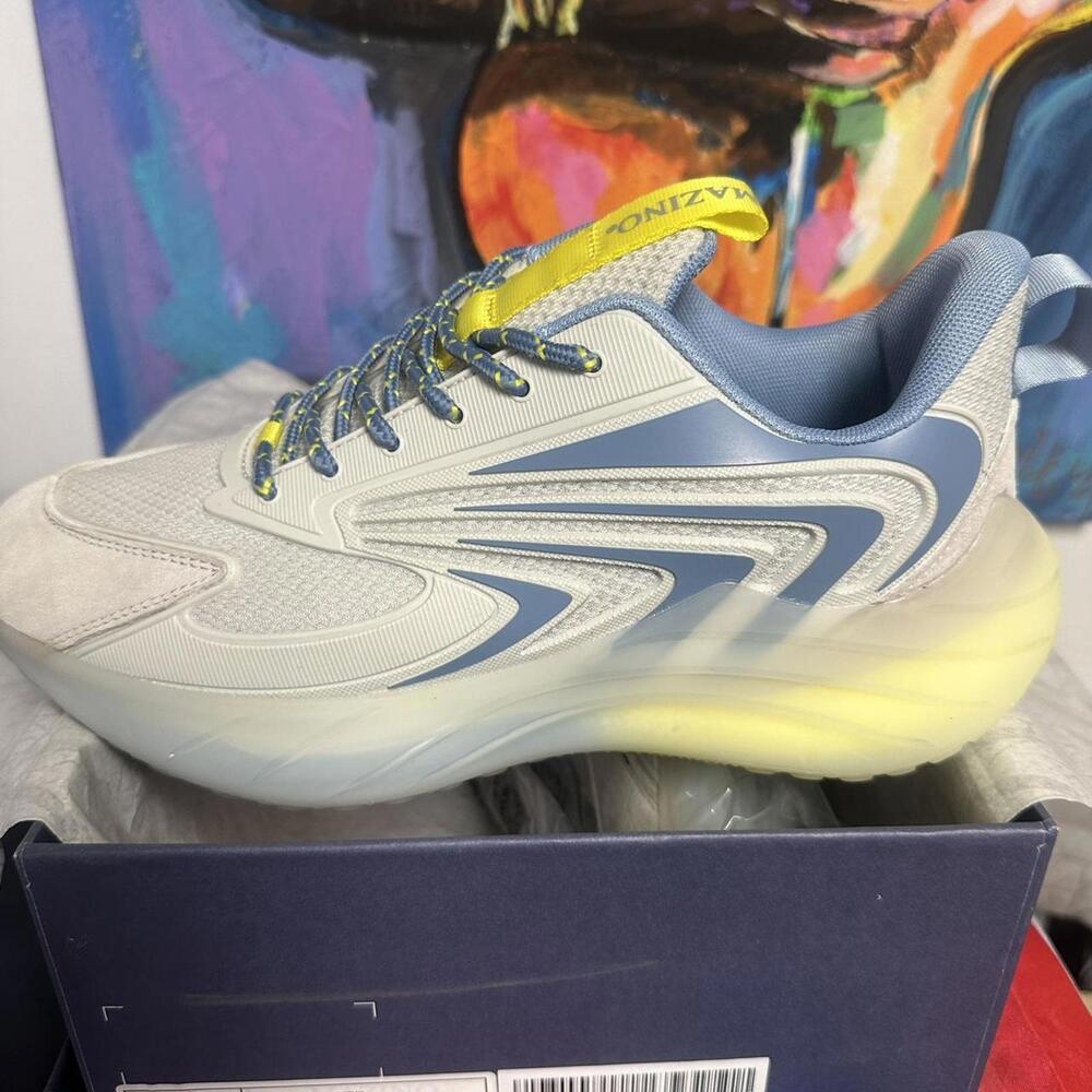 Men's Grey and Multi Trainer